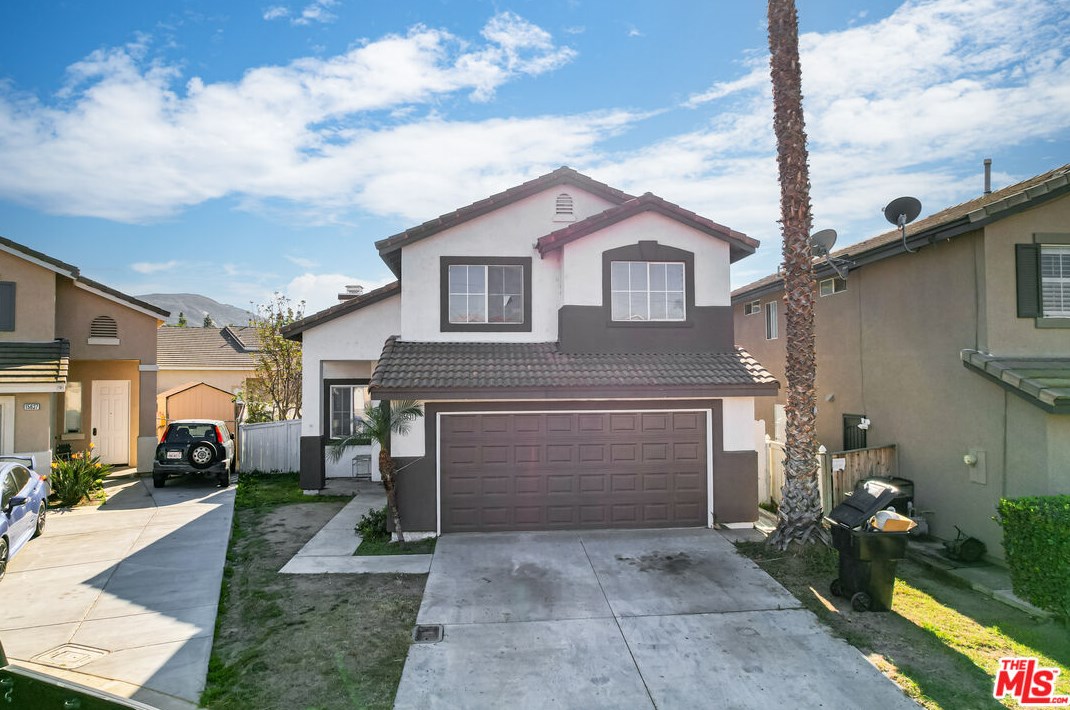 15631 Bristol Ct, Fontana, CA 92337-9015