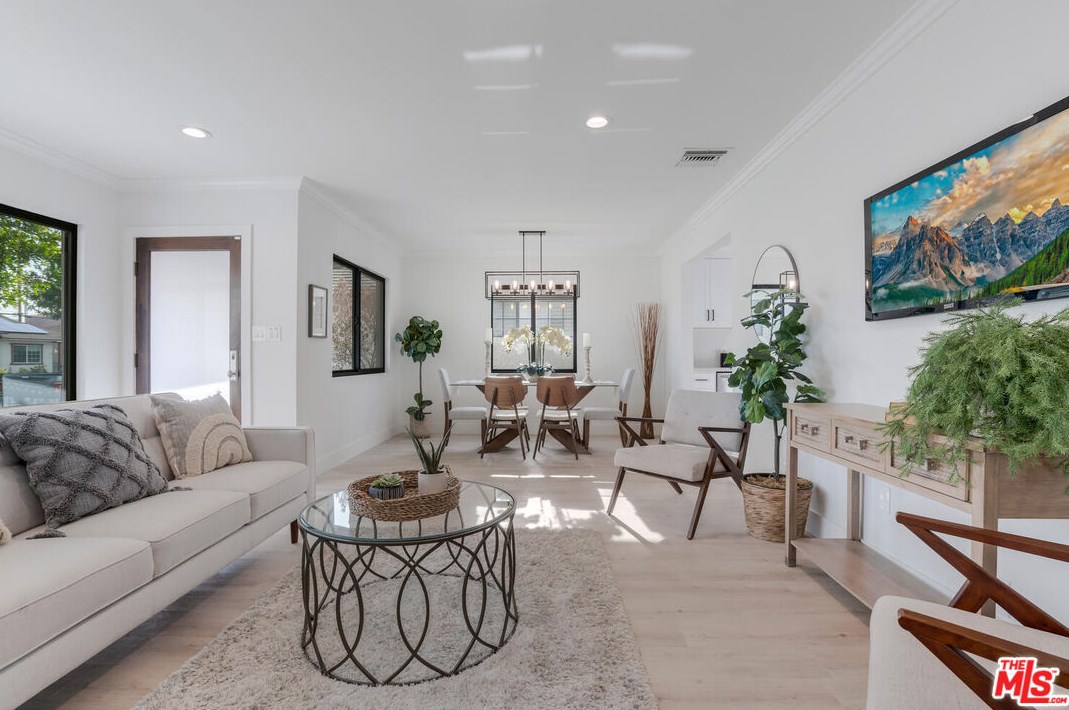 11427 Segrell Way, Los Angeles CA  90230-5357 exterior
