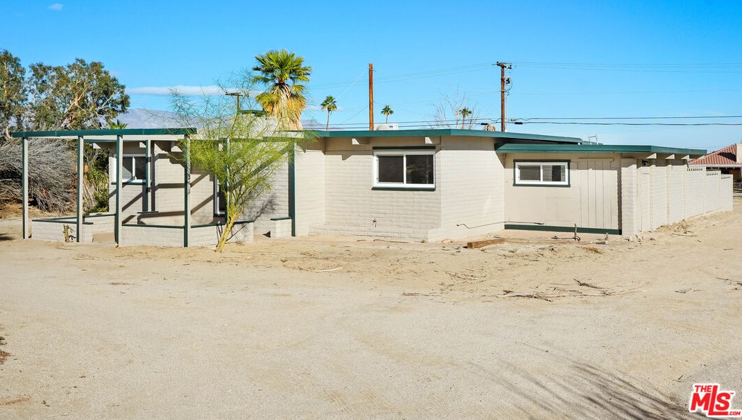 3227 Flying H Rd, Borrego Springs, CA 92004