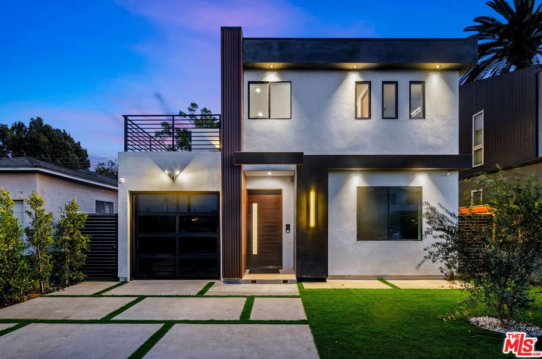 12836 Gilmore Ave, Los Angeles CA  90066-6406 exterior