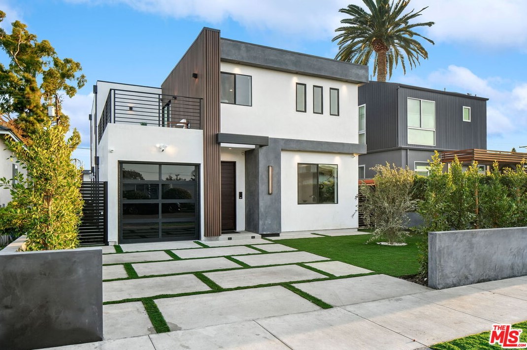 12836 Gilmore Ave, Los Angeles CA  90066-6406 exterior