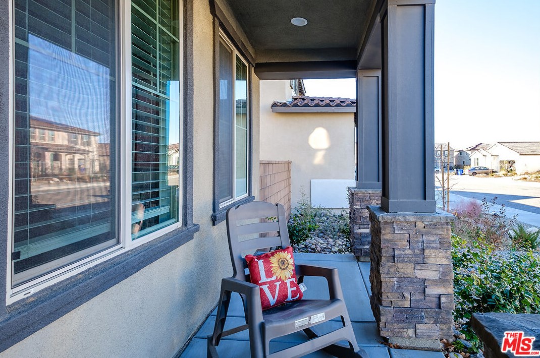 11577 Gayneswood St, Victorville, CA 92392