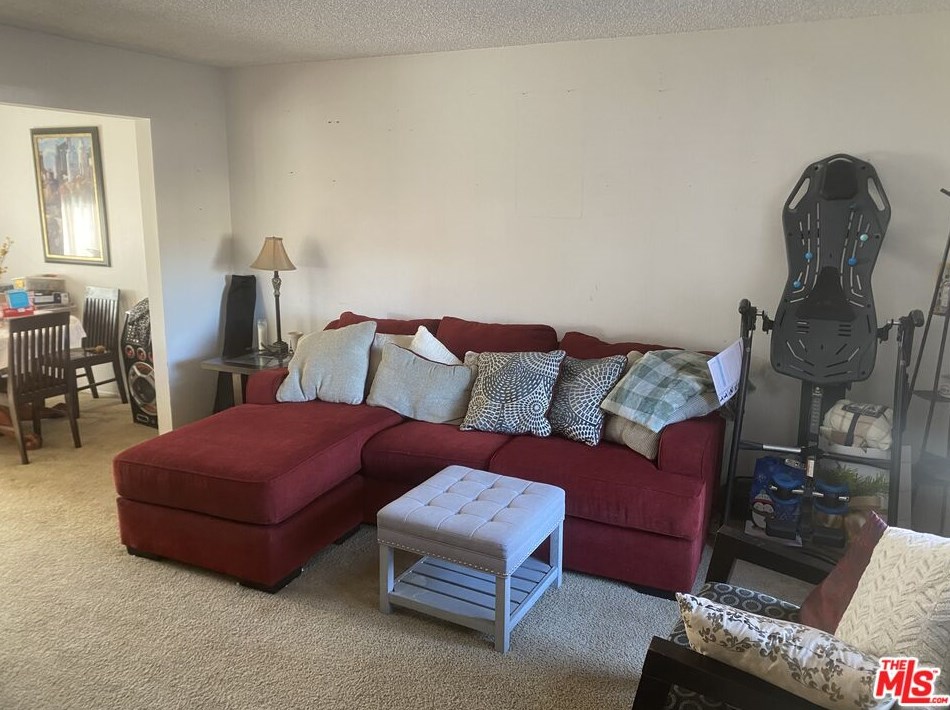 805 W Suffolk Ave, Montebello, CA 90640