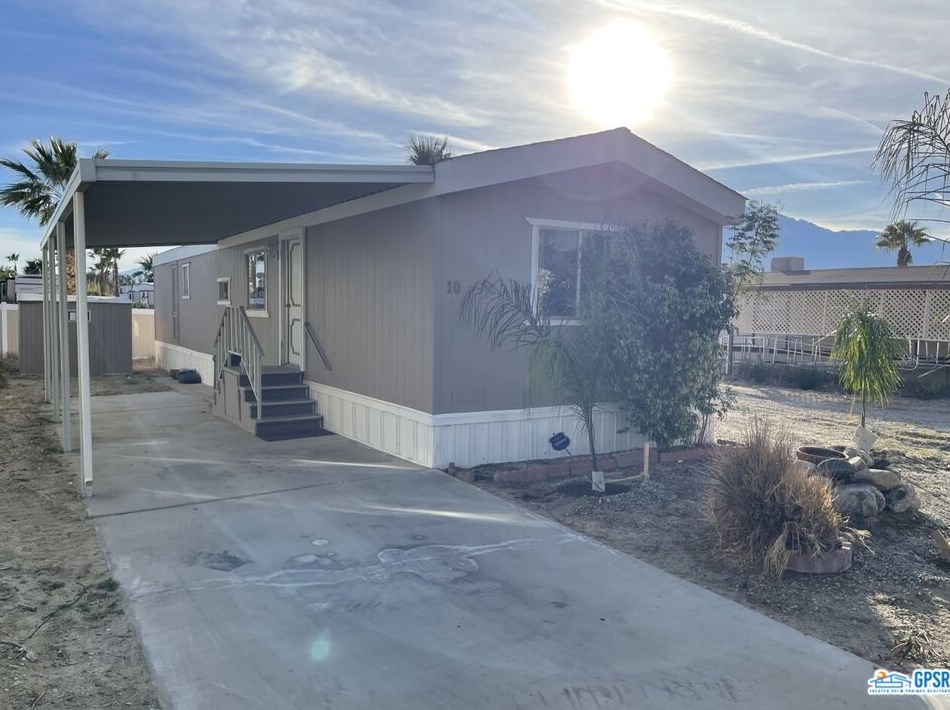 15500 Bubbling Wells Rd #10, Desert Hot Springs, CA 92240