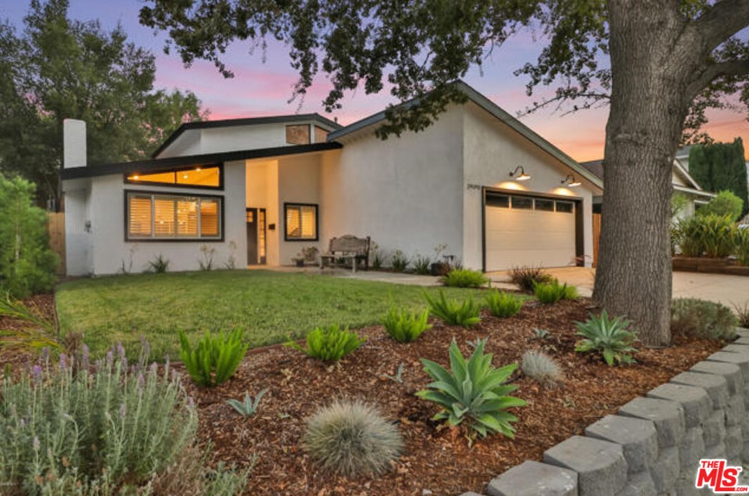 29390 Quail Run Dr, Calabasas, CA 91301