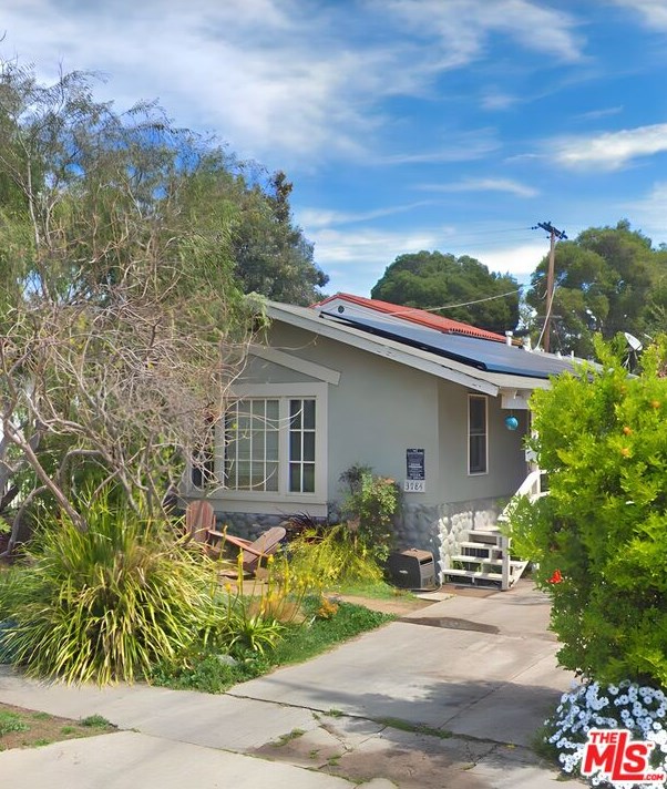 3784 Redwood Ave, Los Angeles, CA 90066-3506
