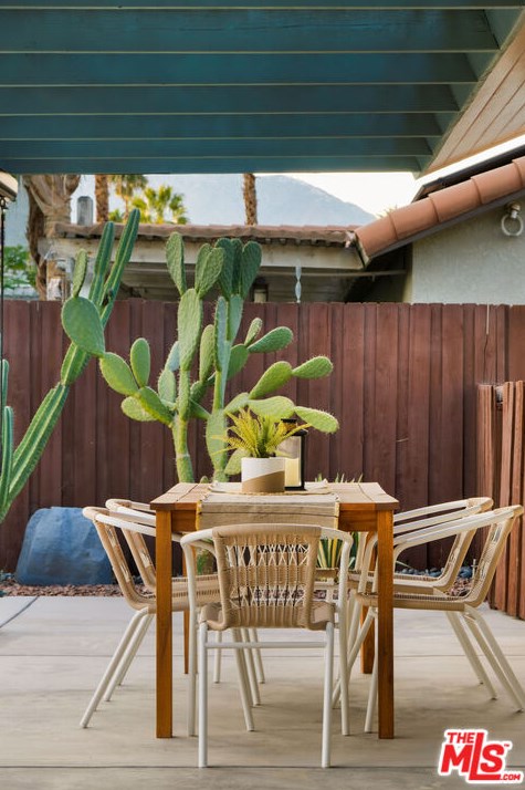 68675 Jarana Rd, Cathedral City CA  92234-3756 exterior