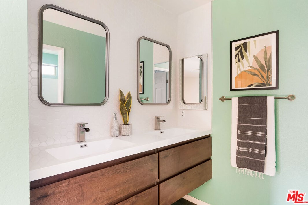 68675 Jarana Rd, Cathedral City CA  92234-3756 exterior