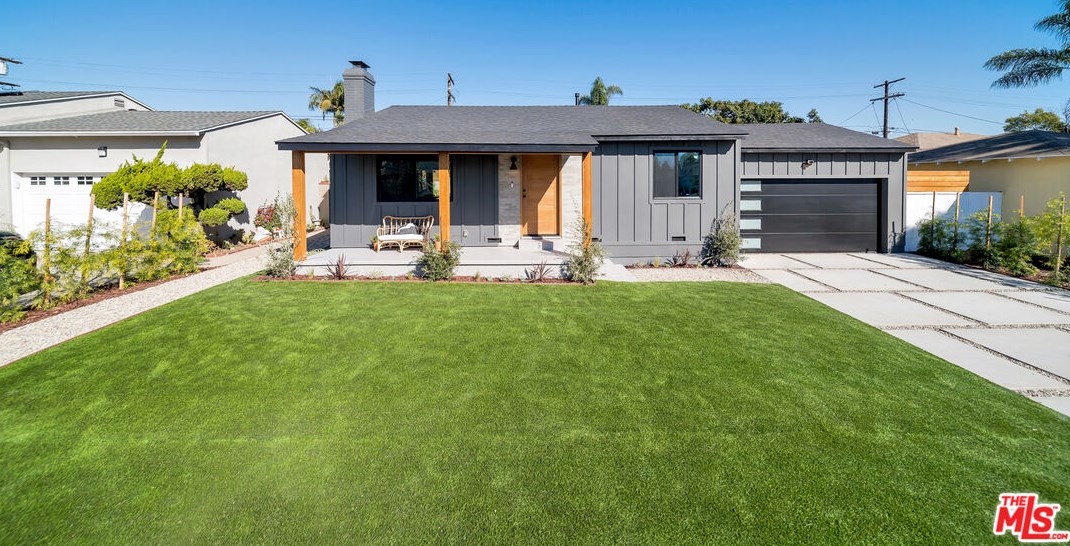 8806 Bleriot Ave, Los Angeles CA  90045-4108 exterior