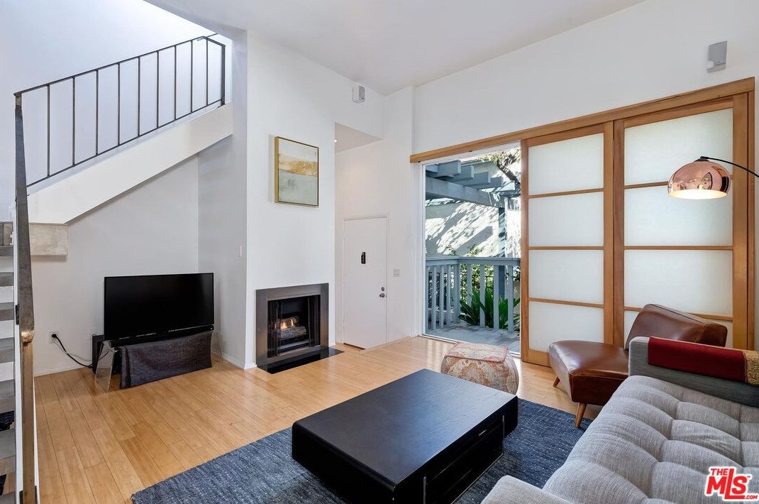 1144 17th St #7, Santa Monica, CA