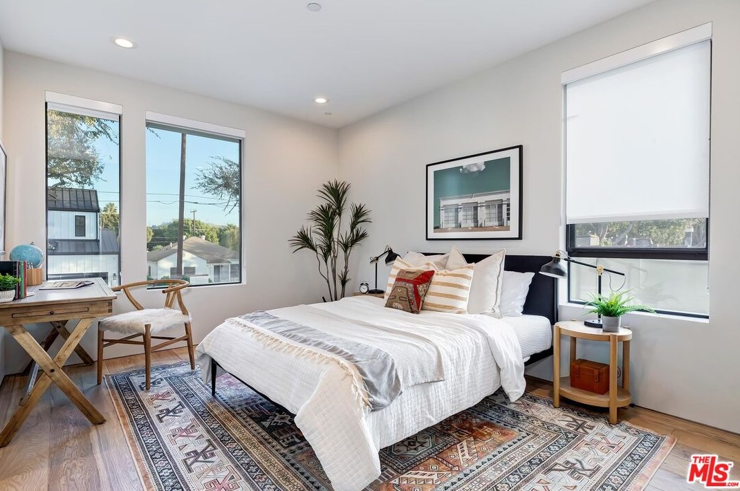 8899 Hubbard St, Los Angeles CA  90232-2401 exterior