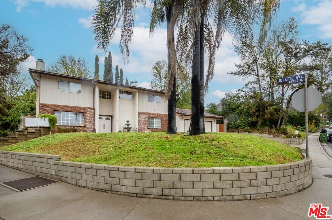 17157 Nanette St, San Fernando, CA 91344