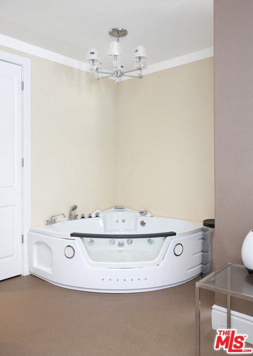 7301 Fountain Ave, Los Angeles CA  90046-5611 exterior