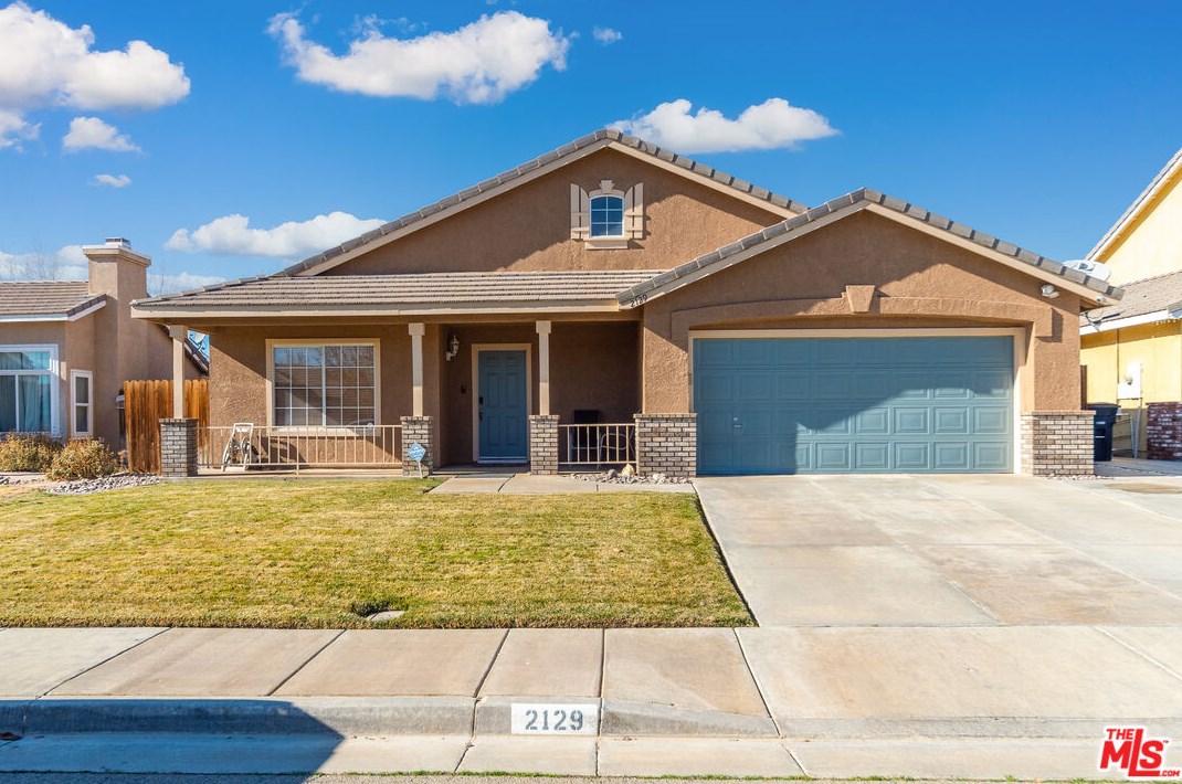 2129 Candlebush Ct, Tropico Village, CA 93560-5926