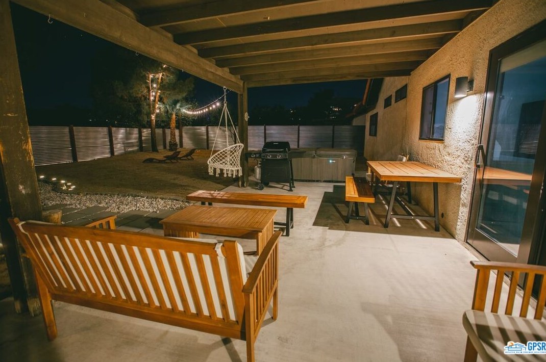 54610 Primavera Dr, Yucca Valley CA  92284-2386 exterior