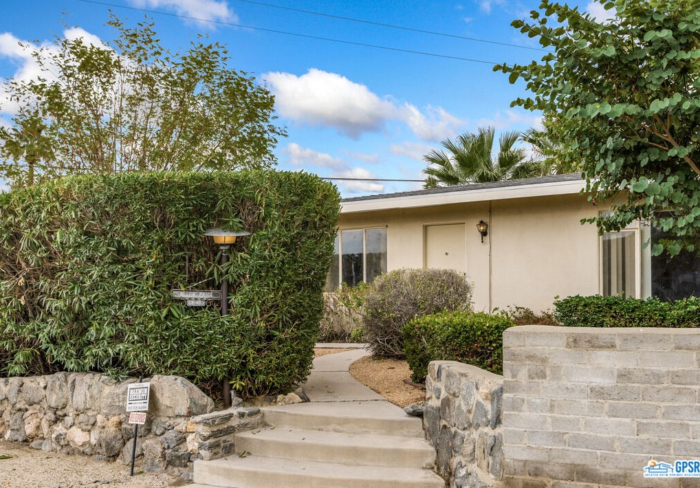 68433 San Jacinto Rd, Cathedral City, CA 92234-7702