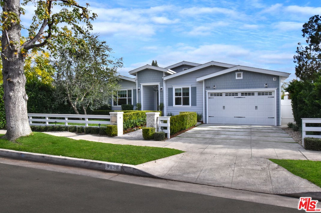 4616 Ventura Canyon Ave, Van Nuys, CA 91423