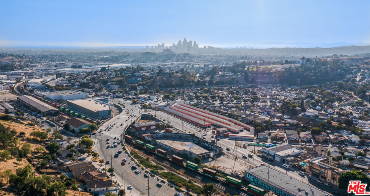 5058 Williams Pl, Los Angeles CA  90032-4016 exterior