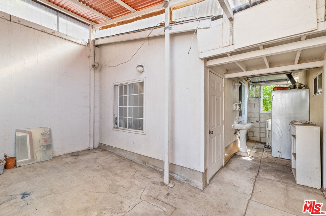 5058 Williams Pl, Los Angeles CA  90032-4016 exterior
