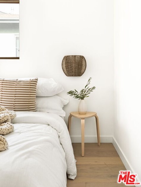 8511 Belford Ave, Los Angeles CA  90045-4315 exterior