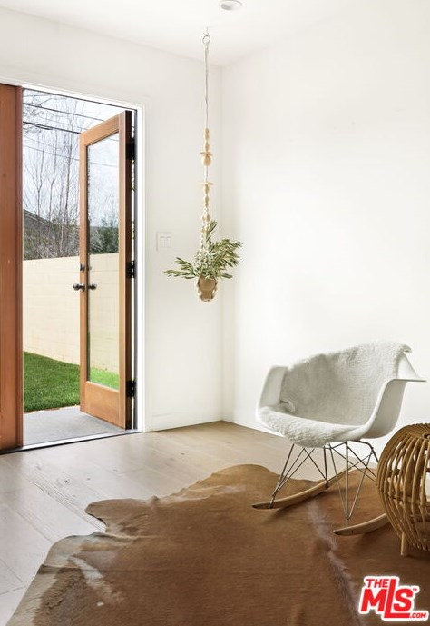 8511 Belford Ave, Los Angeles CA  90045-4315 exterior