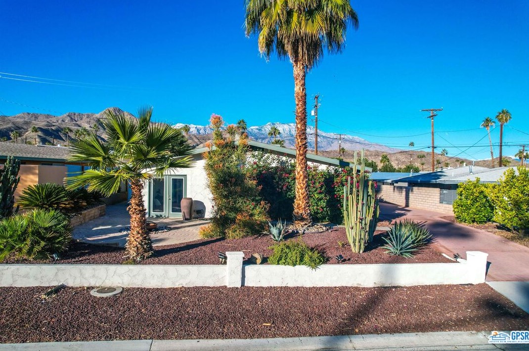 38085 Dorn Rd, Cathedral City CA  92234-2009 exterior