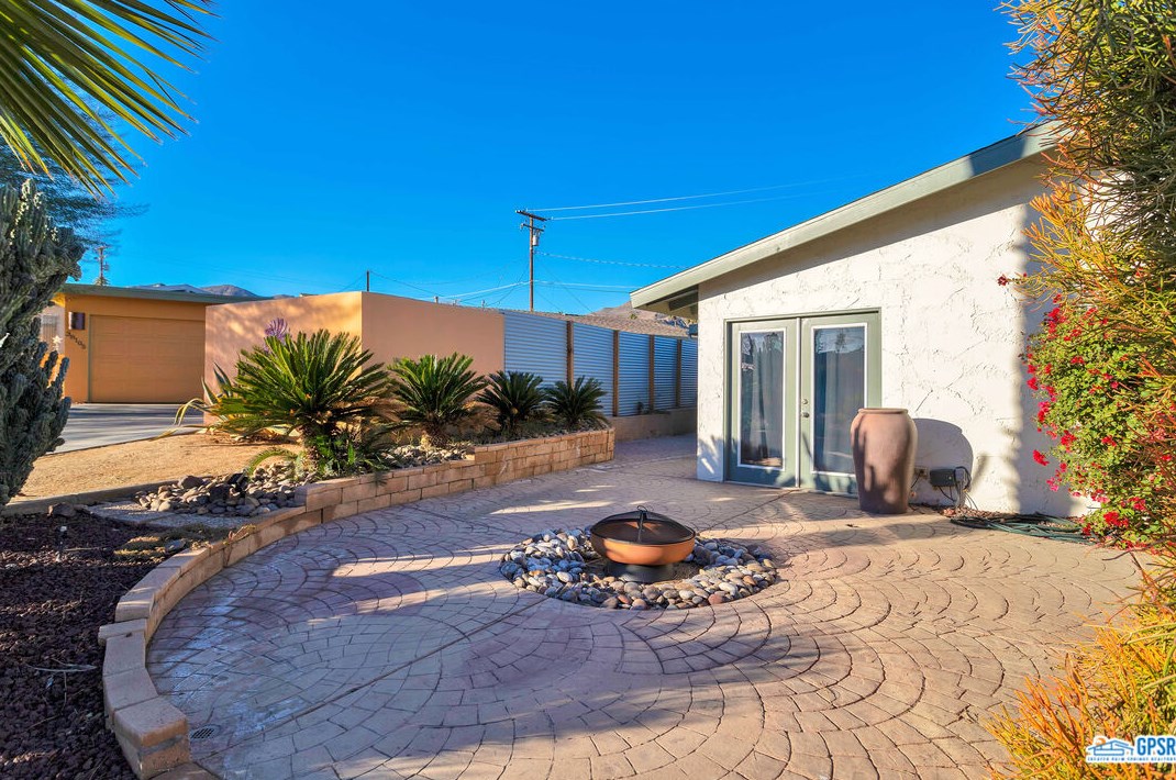 38085 Dorn Rd, Cathedral City CA  92234-2009 exterior