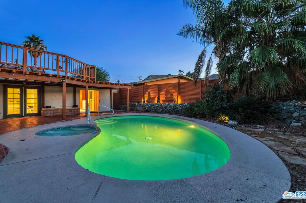 38085 Dorn Rd, Cathedral City CA  92234-2009 exterior