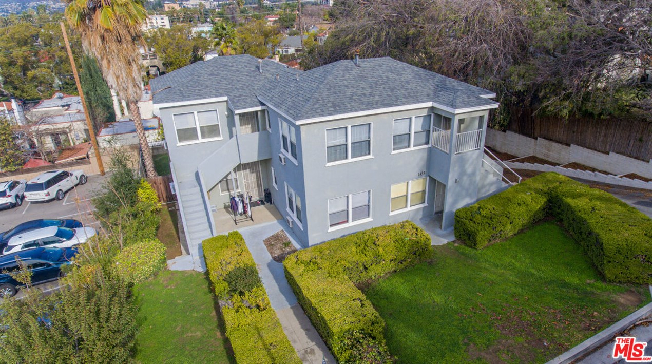 1431 Verd Oaks Dr, Glendale, CA 91205