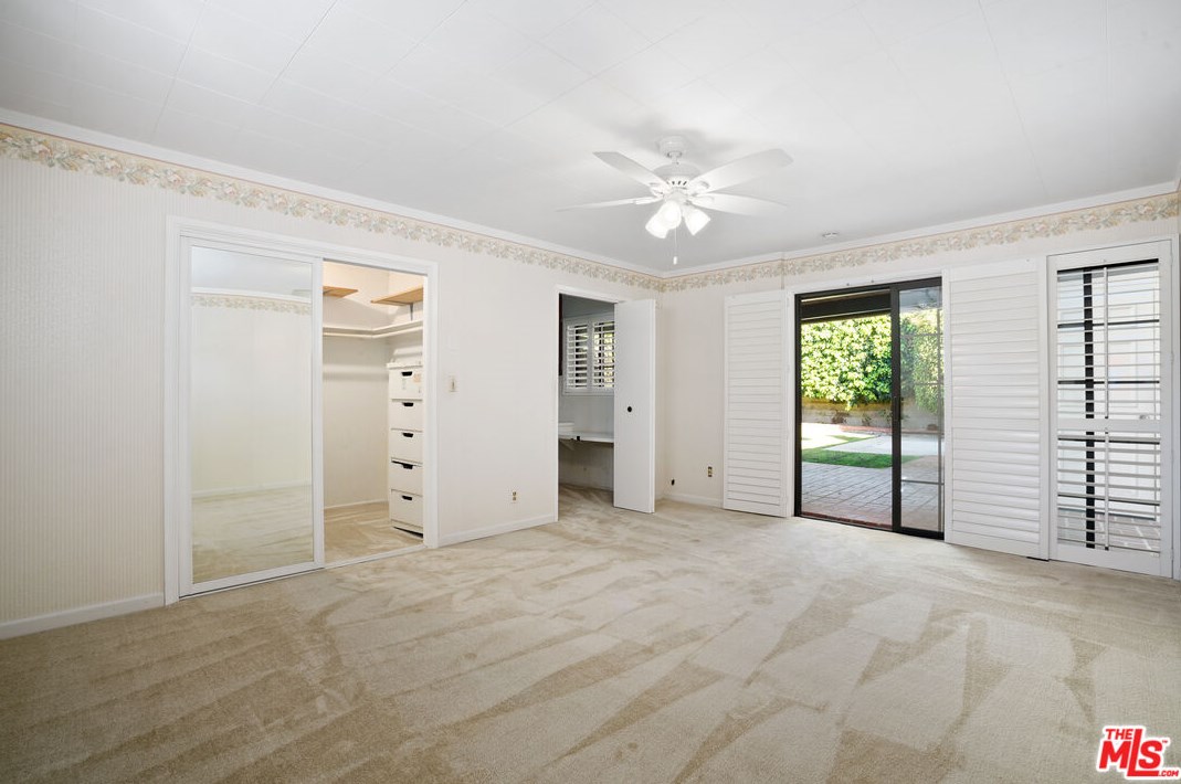 12825 Stanwood Dr, Los Angeles CA  90066-1739 exterior