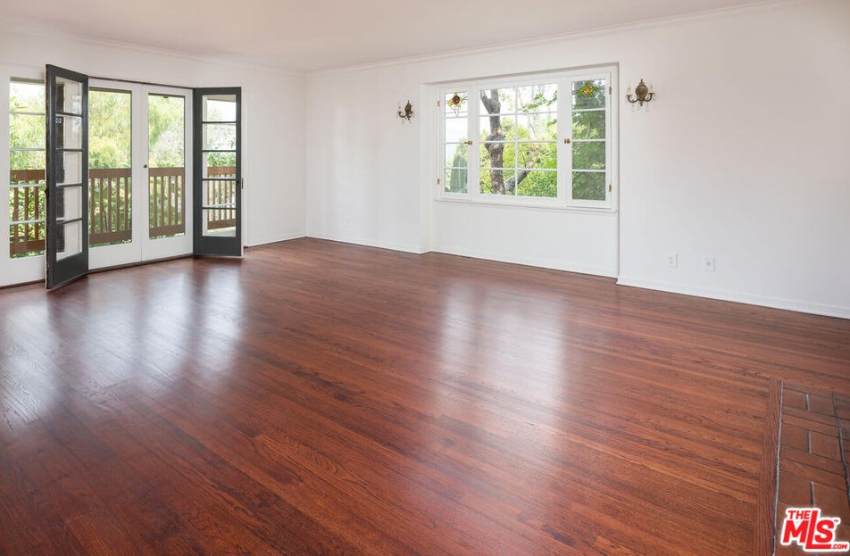2471 Lanterman Ter, Los Angeles CA  90039-2521 exterior