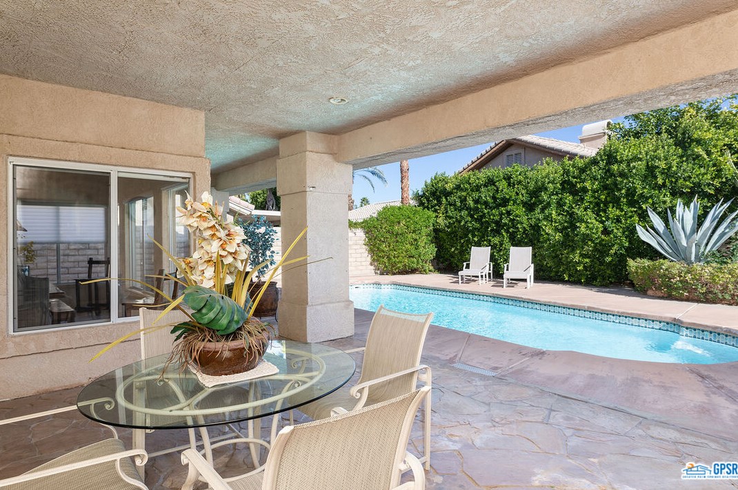 54 White Sun Way, Rancho Mirage, CA 92270