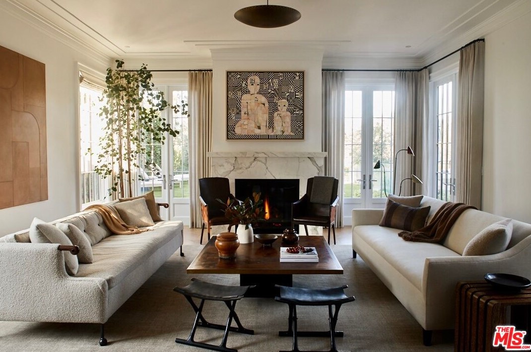 665 Walther Way, Los Angeles CA  90049-2314 exterior