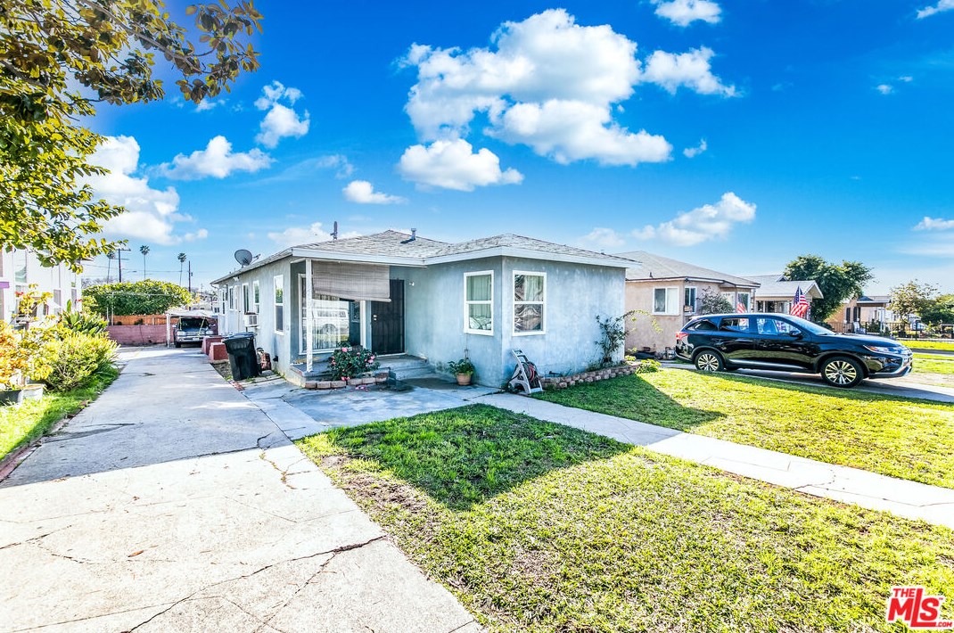 350 Vancouver Ave, Los Angeles, CA 90022-1938