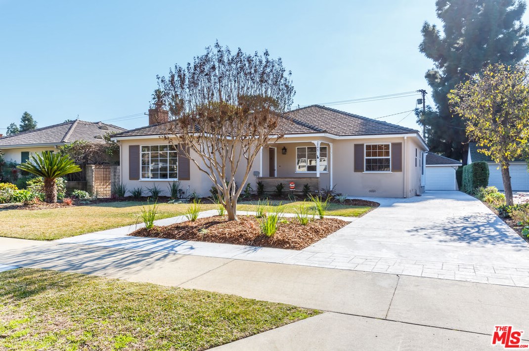 2848 Woodlawn Ave, Pasadena, CA 91108-3039