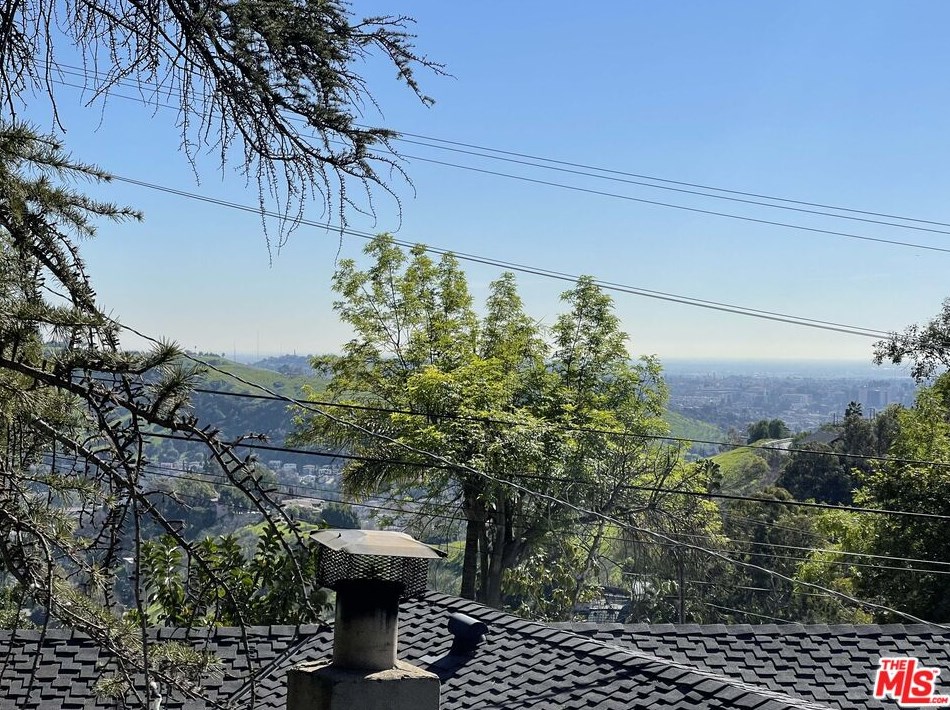 3734 San Rafael Ave, Los Angeles CA  90065-3217 exterior