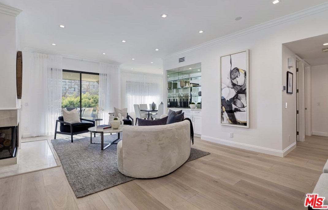 2311 Century Hl, Los Angeles, CA 90067-3522