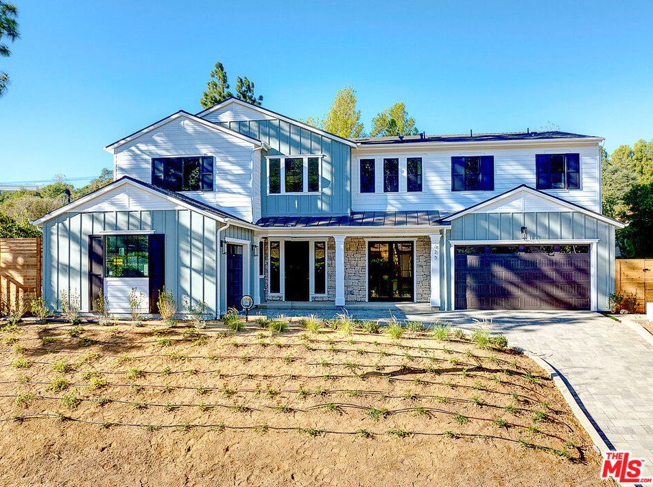 825 Norman Pl, Los Angeles CA  90049-1532 exterior