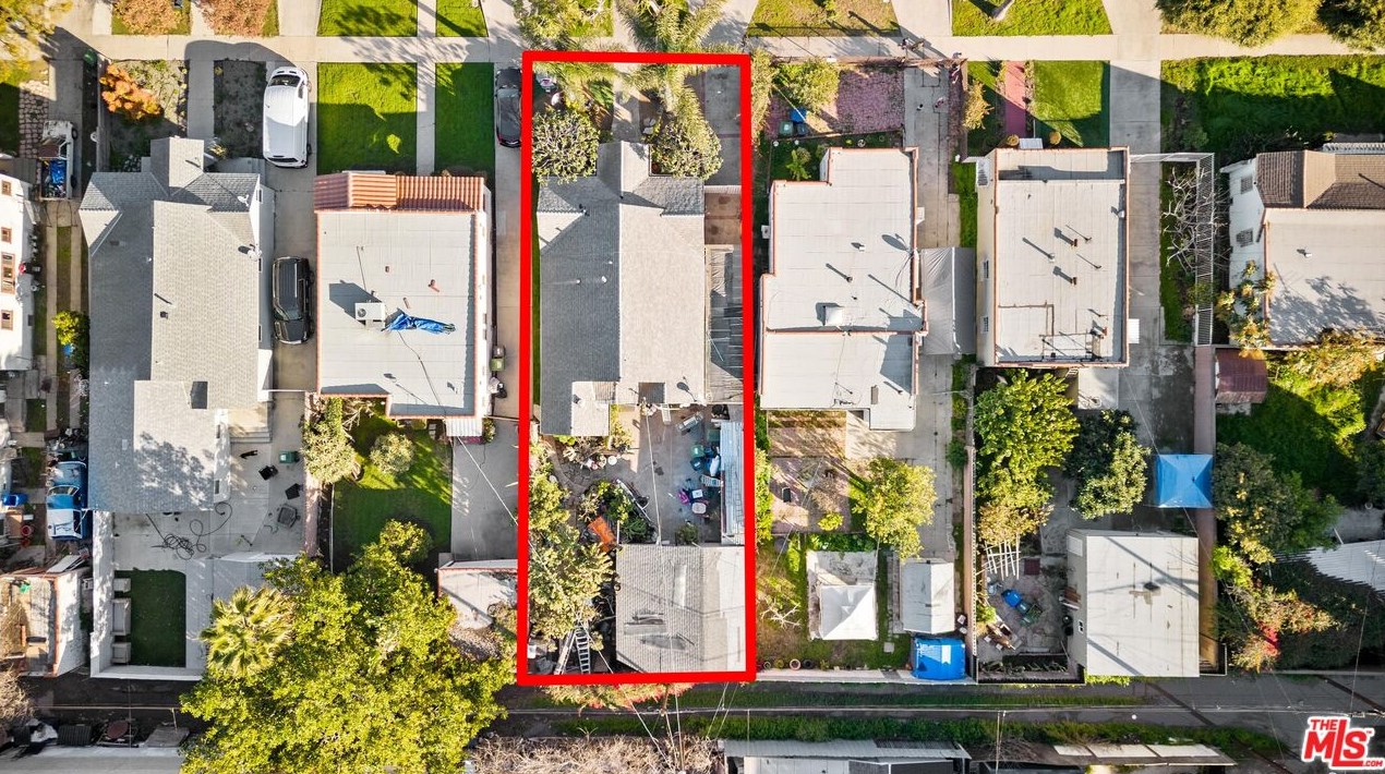 2223 Highland Ave, Los Angeles, CA 90016-2215