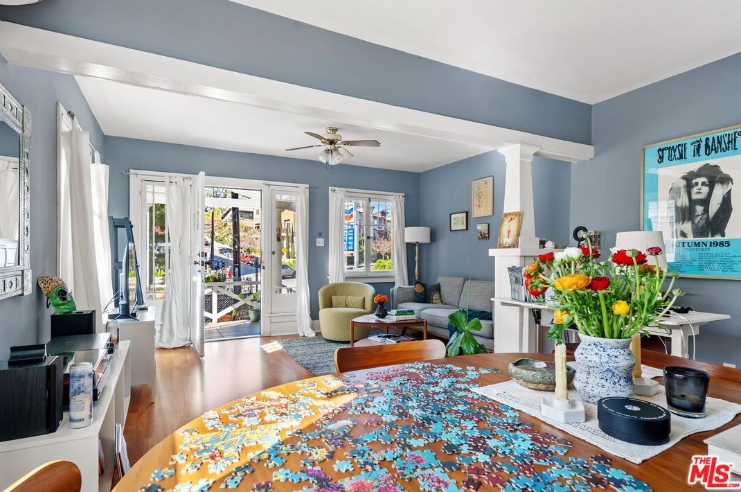 1556 Morton Ave, Los Angeles CA  90026-2676 exterior