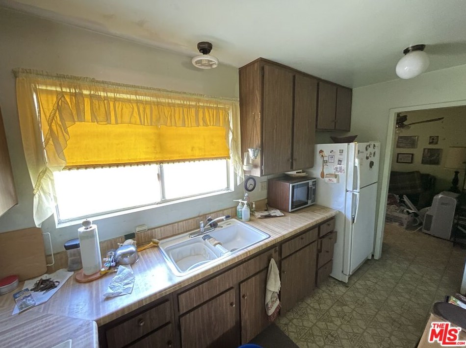 1413 Highridge Dr, Oceanside, CA 92056