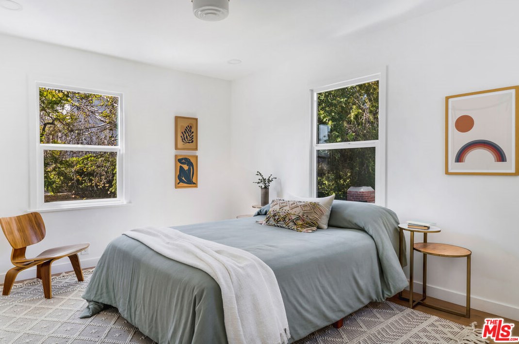3663 Homeland Dr, Los Angeles CA  90008-4937 exterior