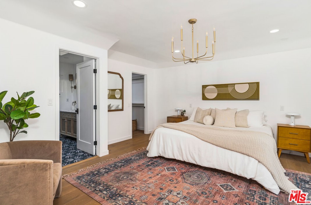 3663 Homeland Dr, Los Angeles CA  90008-4937 exterior