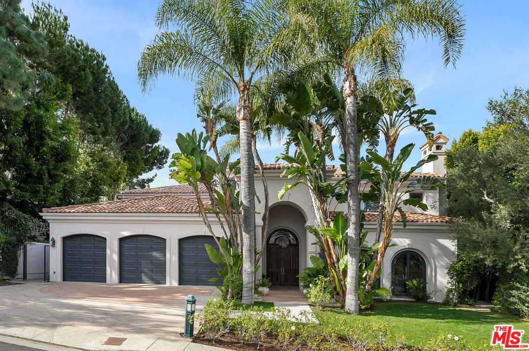 3315 Clerendon Rd, Beverly Hills, CA 90210-1061