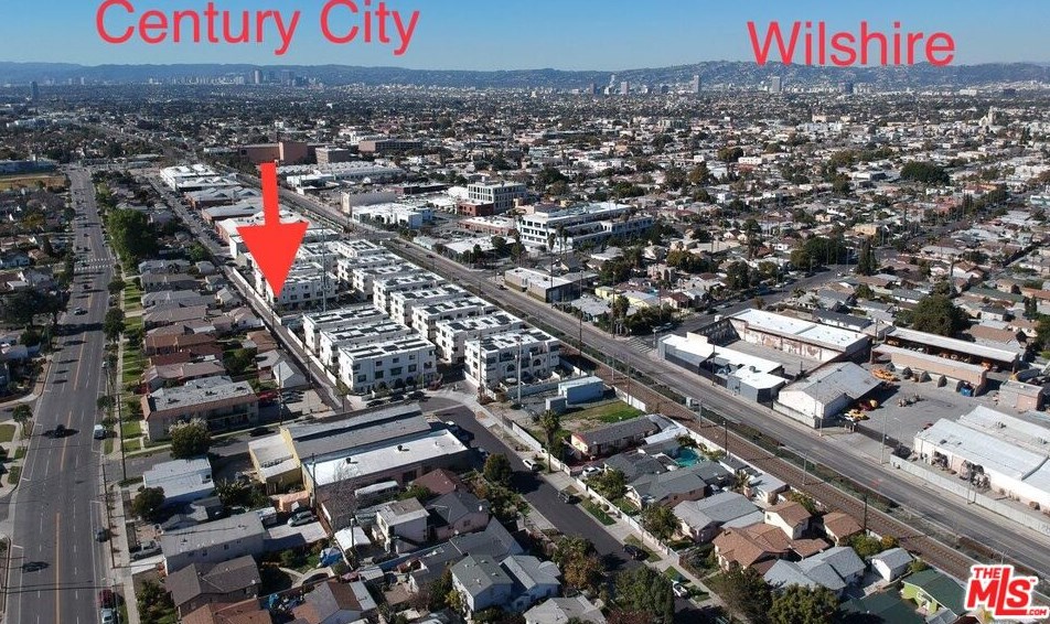 2933 Exposition Pl, Los Angeles CA  90018 exterior