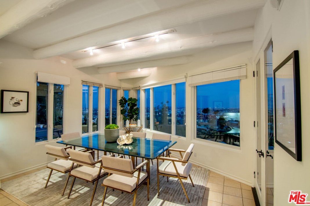1332 Belfast Dr, Los Angeles CA  90069-1326 exterior