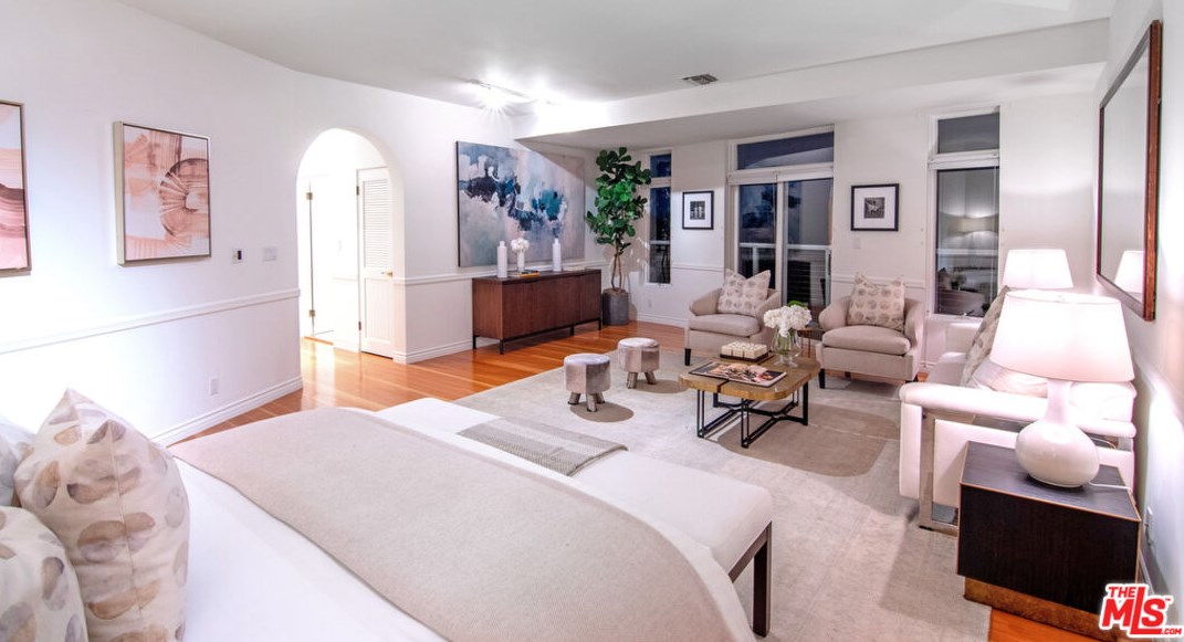 1332 Belfast Dr, Los Angeles CA  90069-1326 exterior