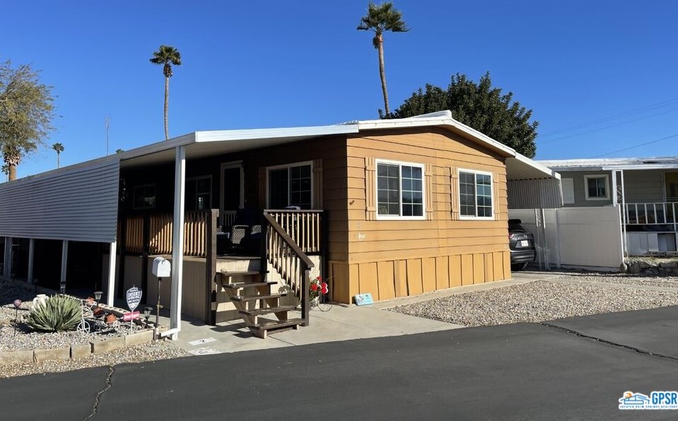 18801 Roberts Rd #2, Desert Hot Springs, CA 92241