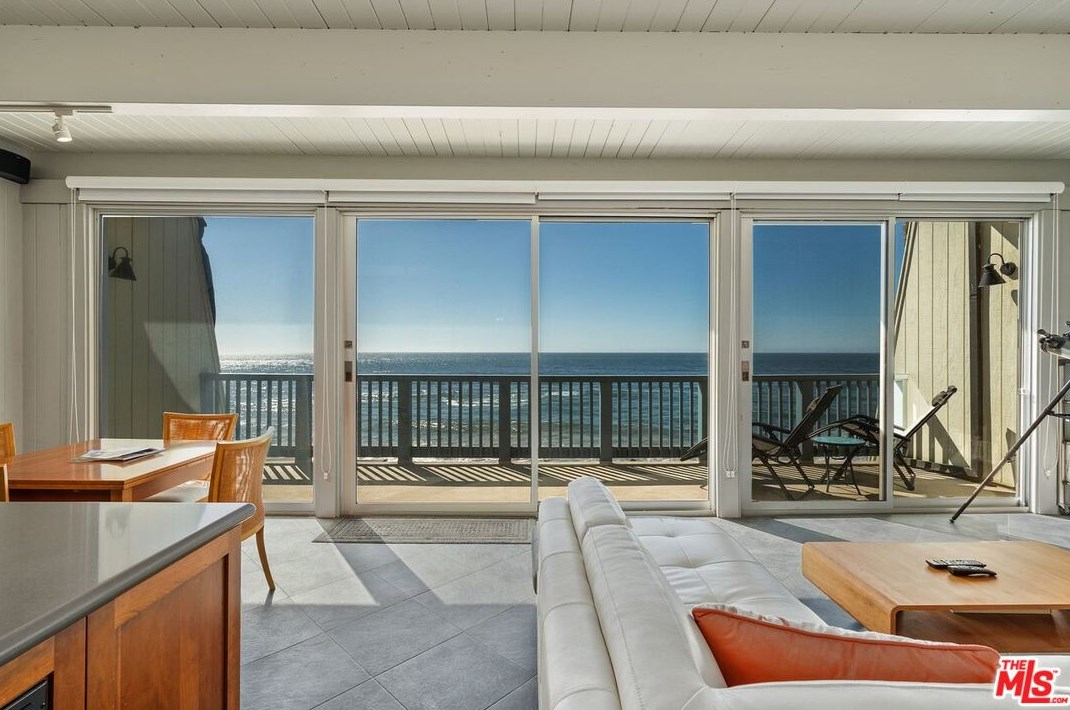 11858 Ebbtide Ln, Malibu, CA 90265