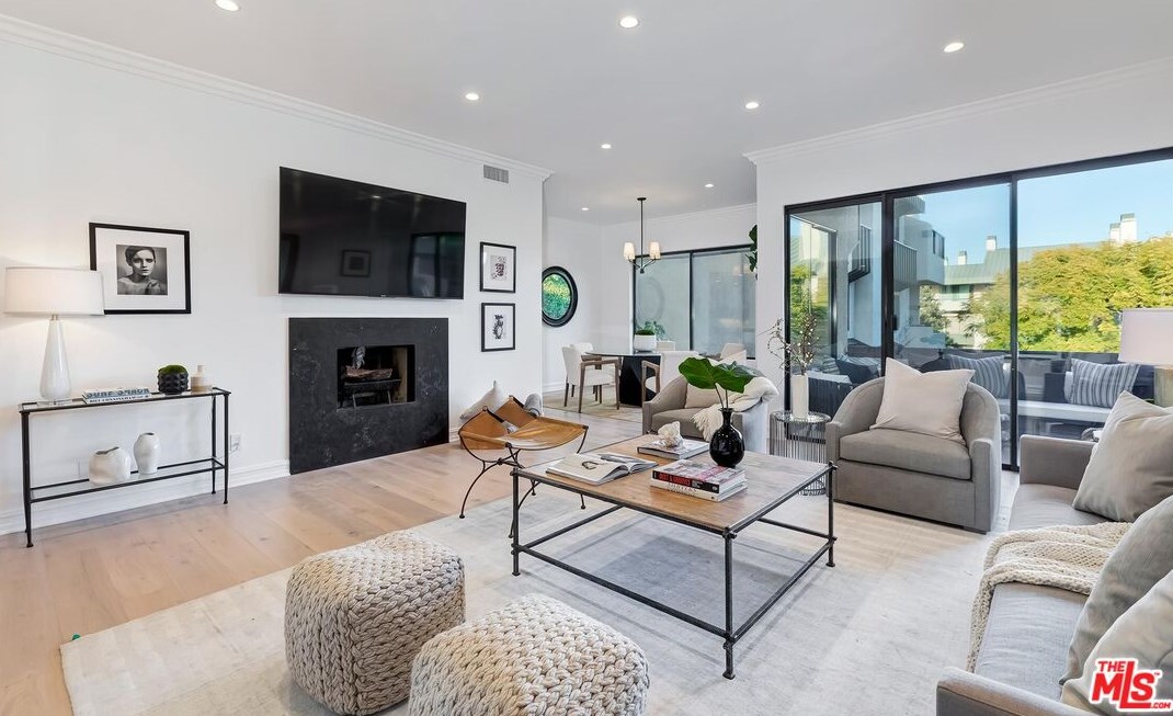 2309 Century Hl, Los Angeles, CA 90067-3522
